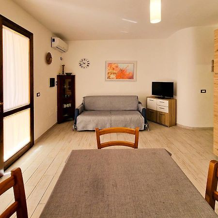 Residenza Quarto 02 - La Maddalena Apartment La Maddalena  Exterior photo